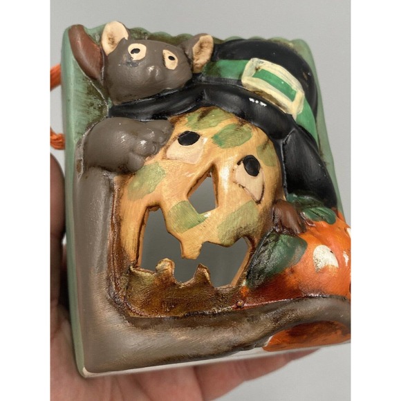 RIVER GROVE POTTERY - Ceramic Halloween Scarecrow Pumpkin Bat 4” Treat Bag - Picture 3 of 6